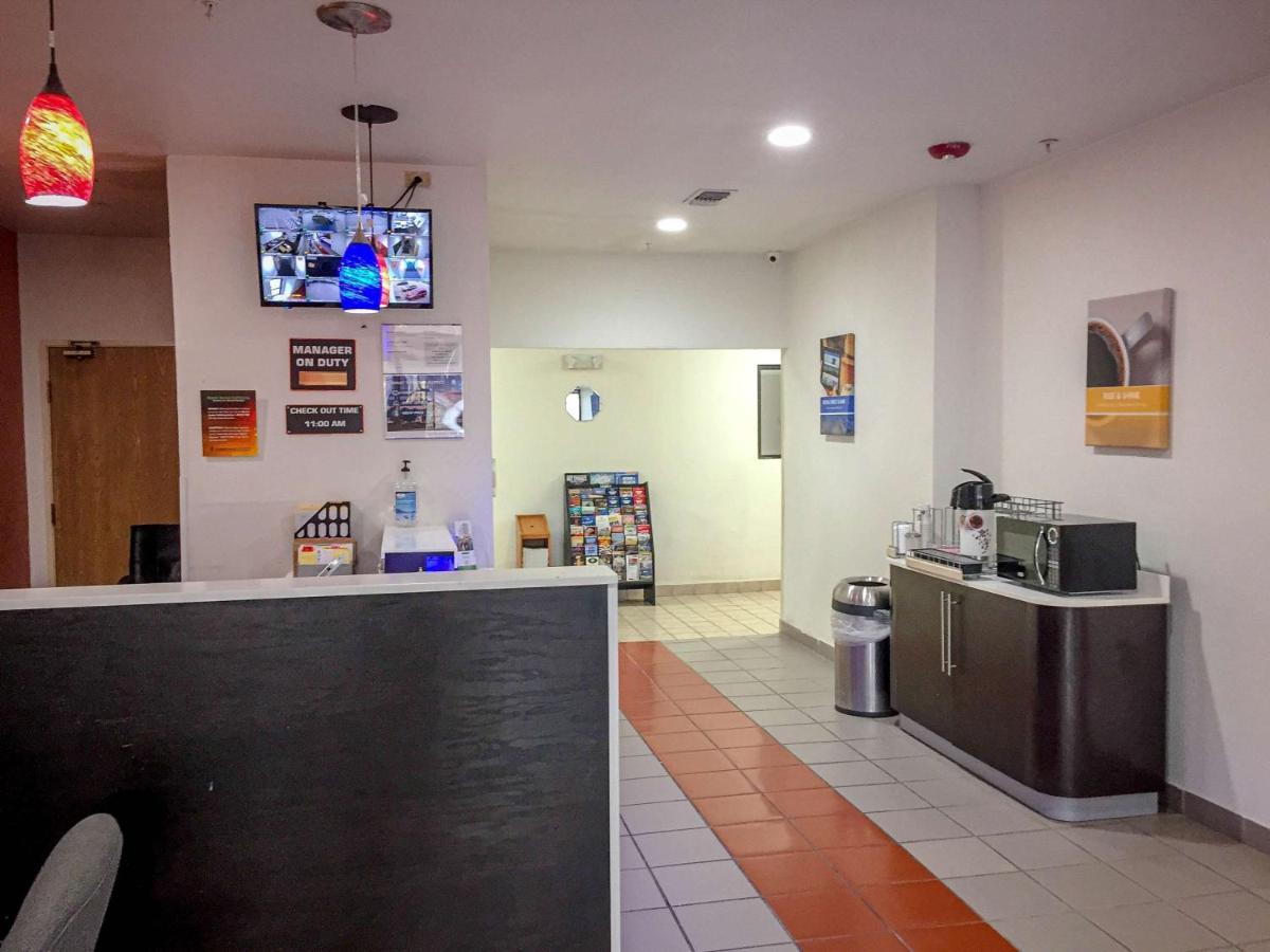Motel 6-Woodway, Tx Buitenkant foto